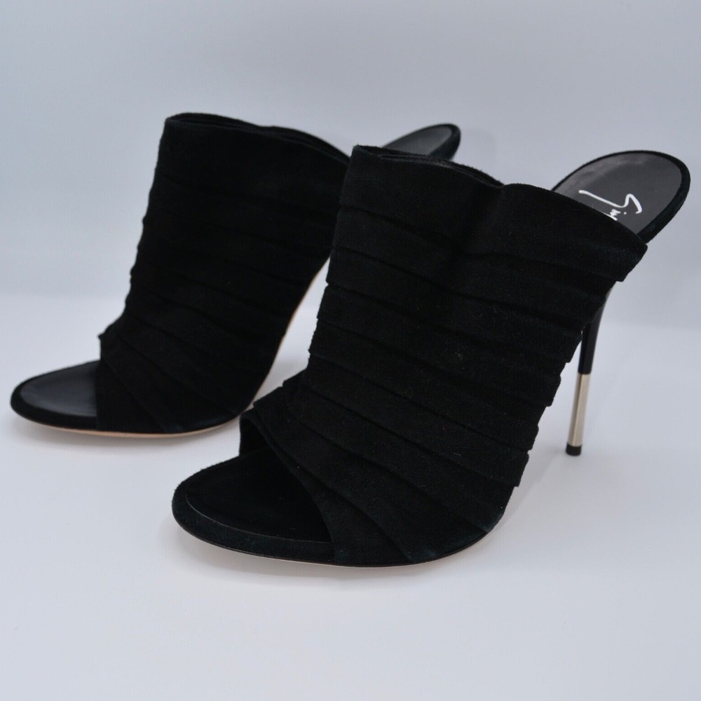 Giuseppe Zanotti - alien 115 pol - E10365-600 7.5M/40M - Black